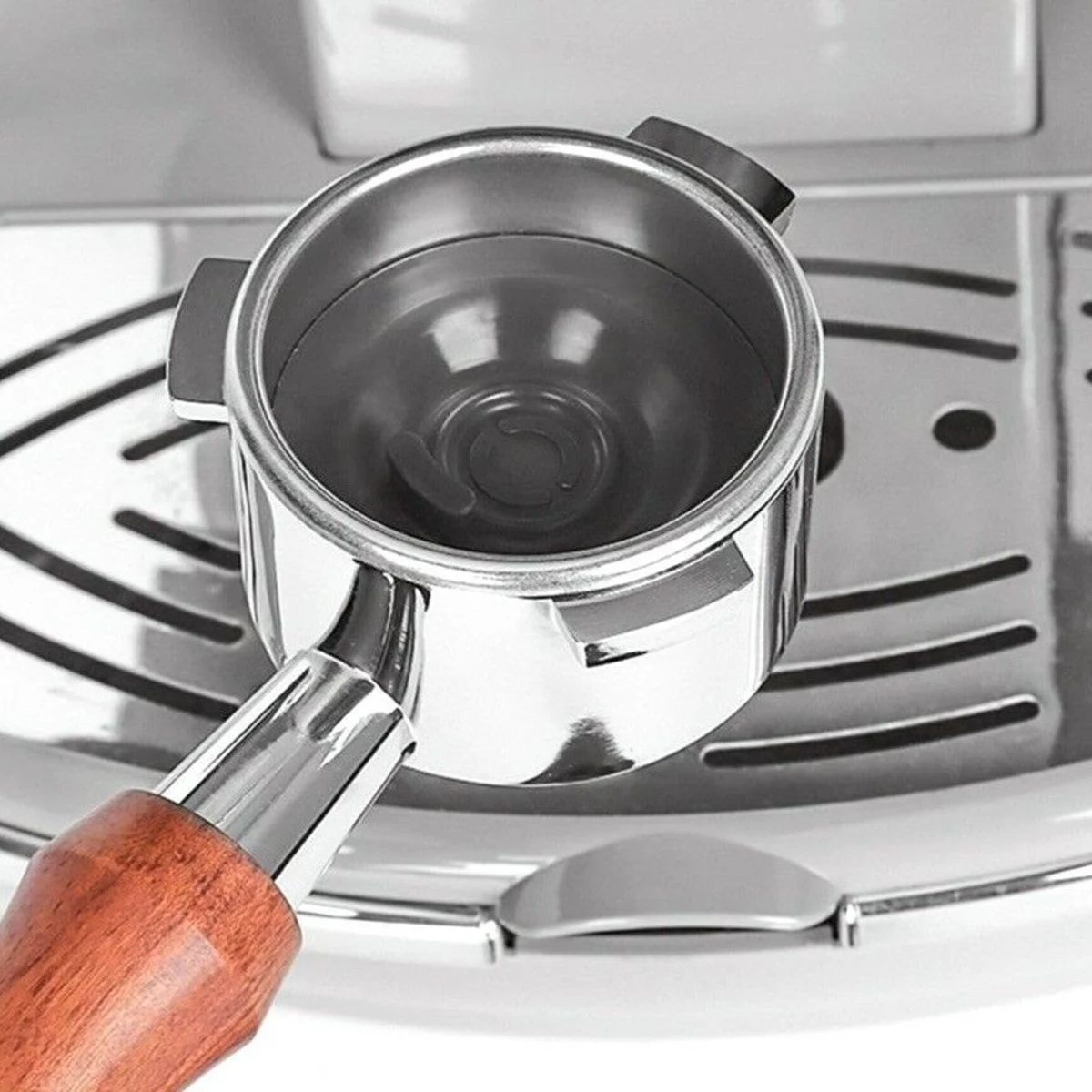 54 mm Backflush Cleaning Disc for Breville, disc in portafilter