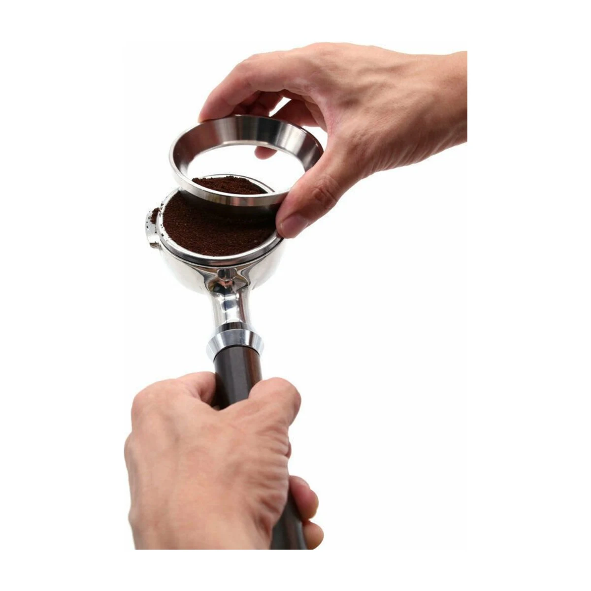 58 mm Dosing Funnel, dosing in use