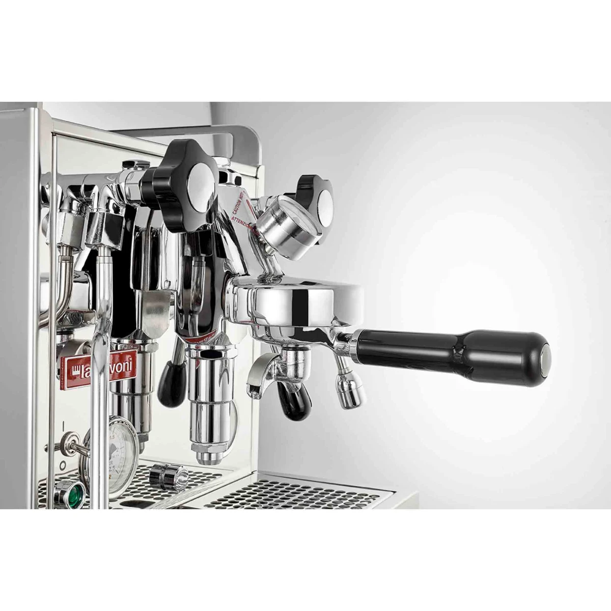 La Pavoni Cellini Evoluzione, side close-up of the group head, valves and portafilter