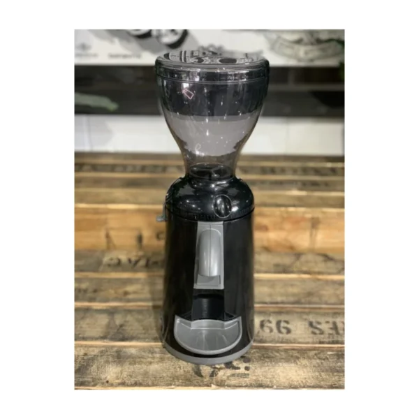 Nuova Simonelli Grinta coffee grinder, black, front view