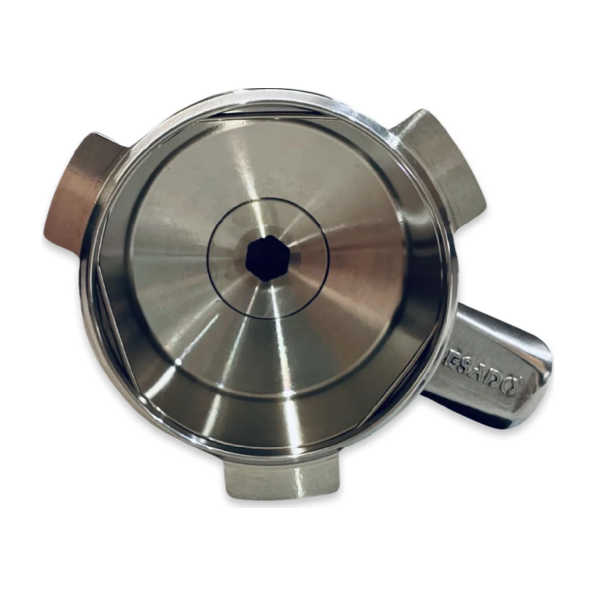 Pesado Double-Spout Portafilter, handle detail